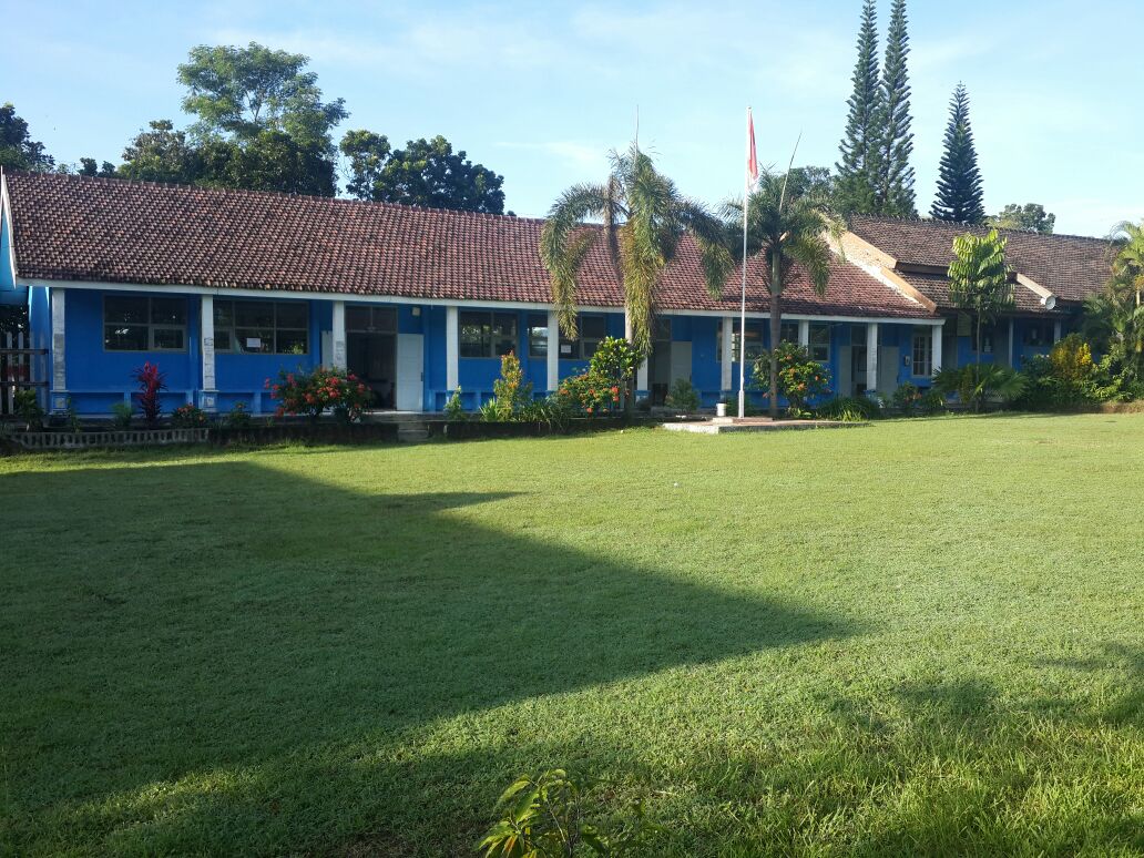 Lingkungan SMPN 2 Sukomoro